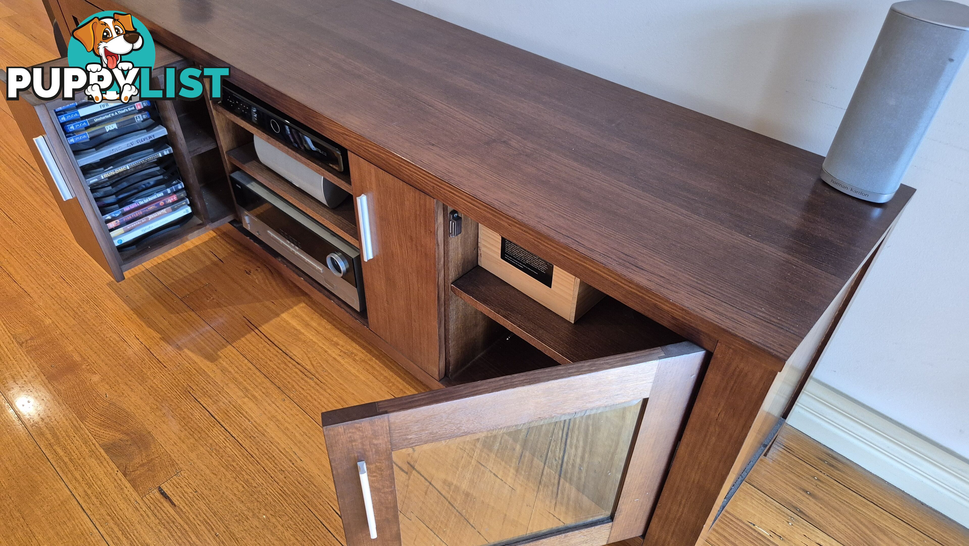 Timber TV Unit -Excellent Condition