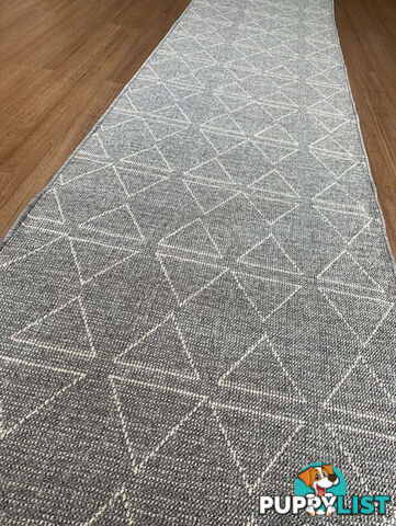 Roma Triangles Grey Hallway Runner 80CM Wide 10.5M  - AQABA GREY SUGAR 80CM