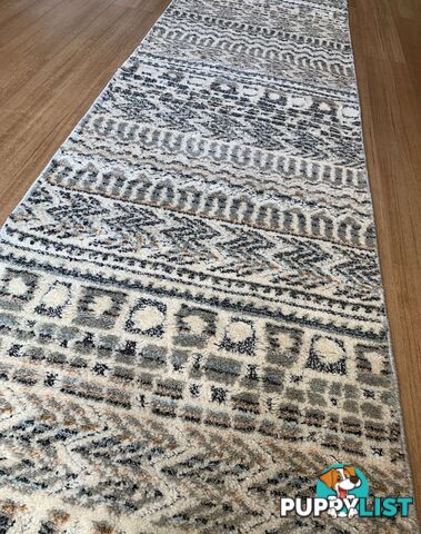 Boho Ivory Beige Hallway Runner 80CM Wide 4M  - Carvan Ivory Beige 8494