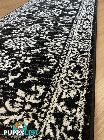 Seville Traditional Hallway Runner 80CM Wide 2.5M  - Axon-614682-black