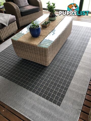 Suva Black Grey Flat Woven Rubber Backed Rug 405 212 230x160cm  - B405-212