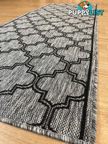 Moroccan Grey Black Hall Runner Non-Slip 80cm Wide 6.5M  - 2534 Grey Black (DM9 E)