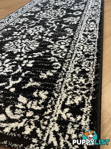 Seville Traditional Hallway Runner 80CM Wide 4.5M  - Axon-614682-black