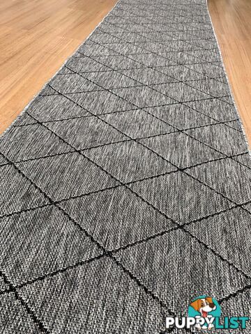 Chino 1931 Grey Black Hall Runner 80cm Wide Non-Slip 7.5M  - UPDAE SKU - 1931 Grey Black