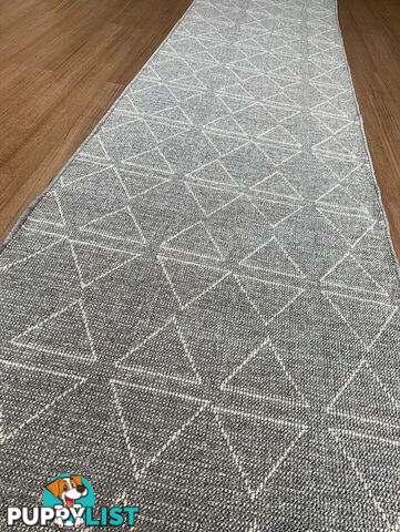 Roma Triangles Grey Hallway Runner 80CM Wide 11.5M  - AQABA GREY SUGAR 80CM