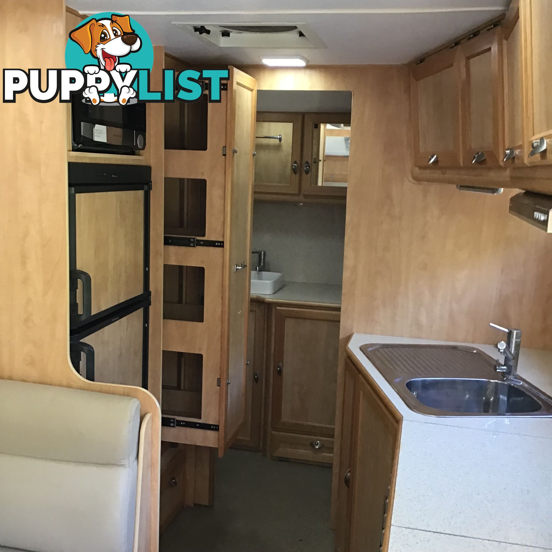 CUSTOM BUILT - LOADS OF EXTRAS -2014 Seachange QB Elite Caravans 670