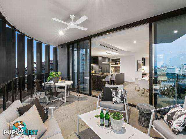 702 20 Castlebar Street Kangaroo Point QLD 4169