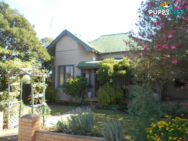 35 Budd St BERRIGAN NSW 2712