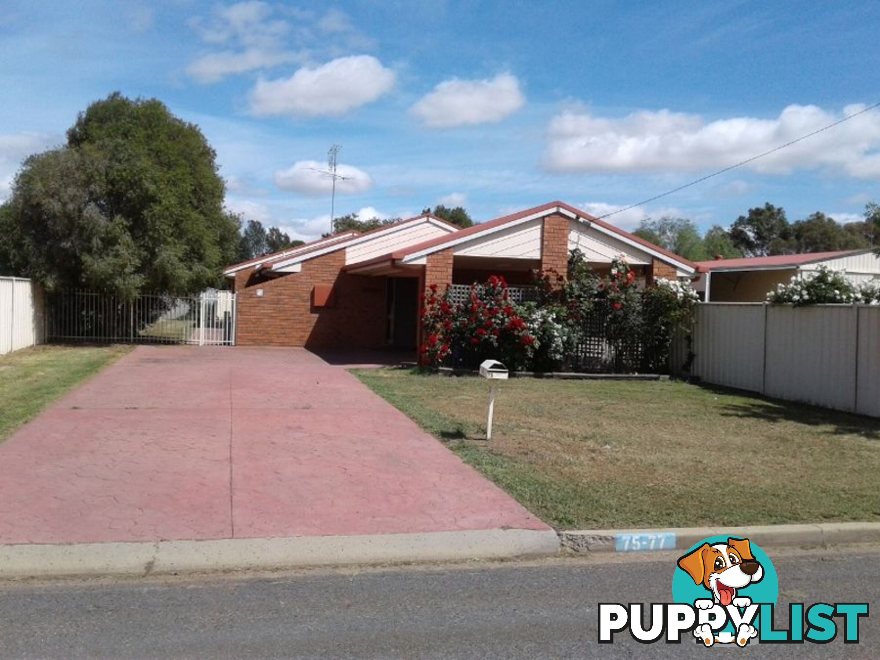 75 Cobram St BERRIGAN NSW 2712