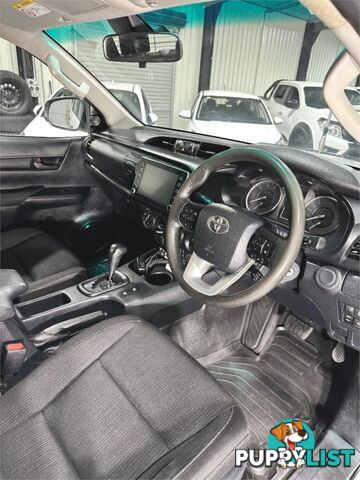 2020 TOYOTA HILUX SR GUN126R CAB CHASSIS