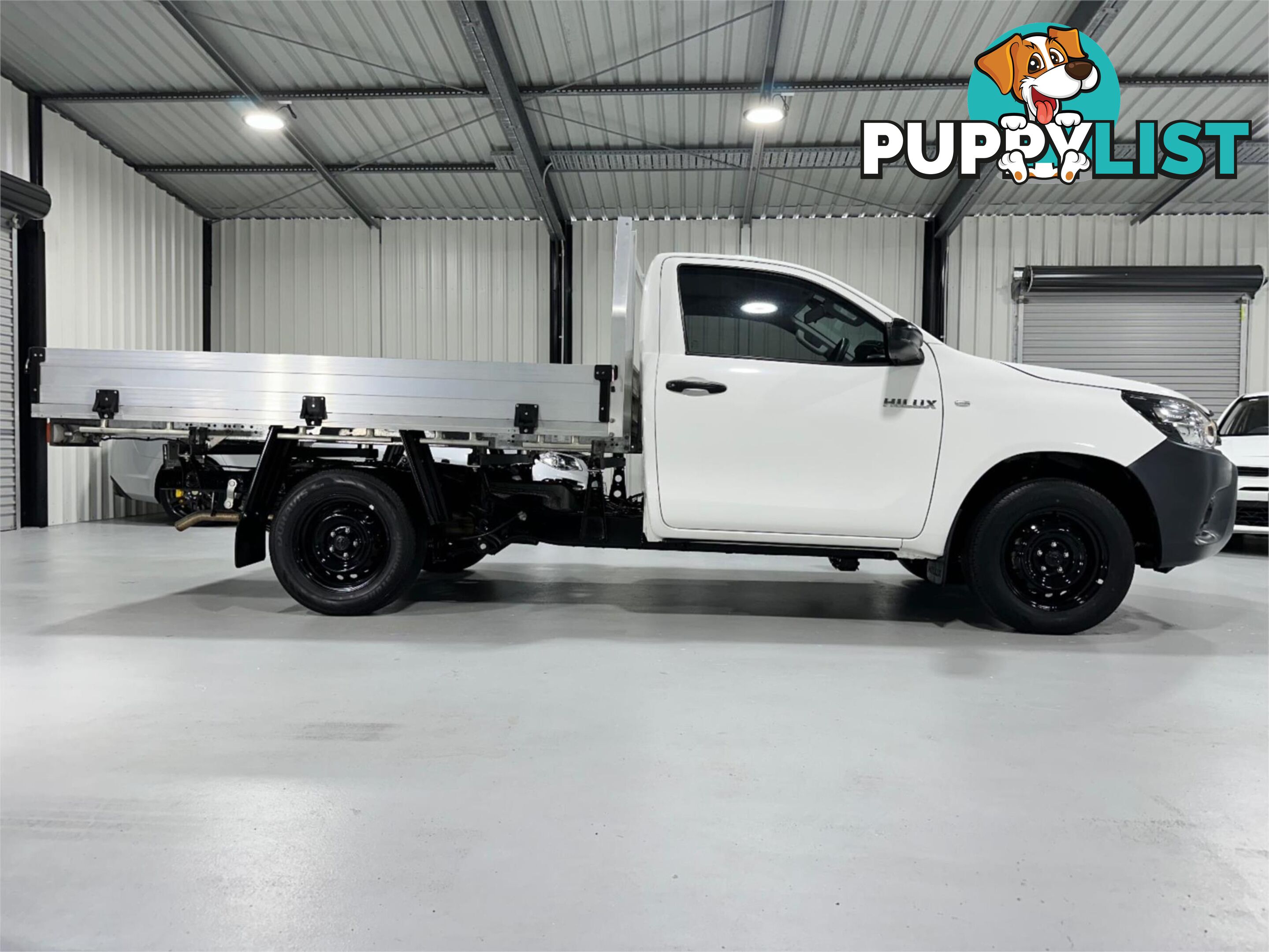 2023 TOYOTA HILUX WORKMATE TGN121R CAB CHASSIS