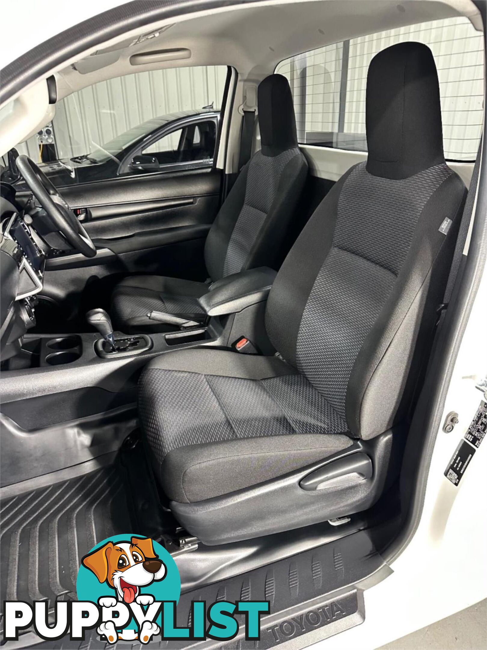 2023 TOYOTA HILUX WORKMATE TGN121R CAB CHASSIS