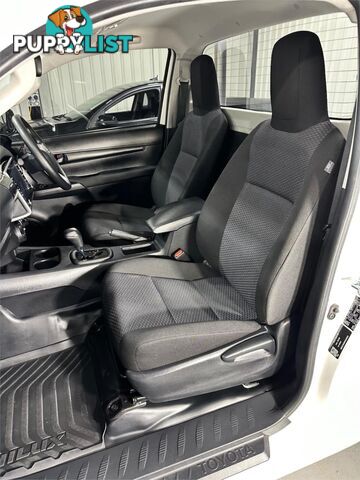 2023 TOYOTA HILUX WORKMATE TGN121R CAB CHASSIS