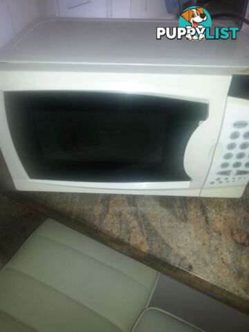 homemaker microwave for sale