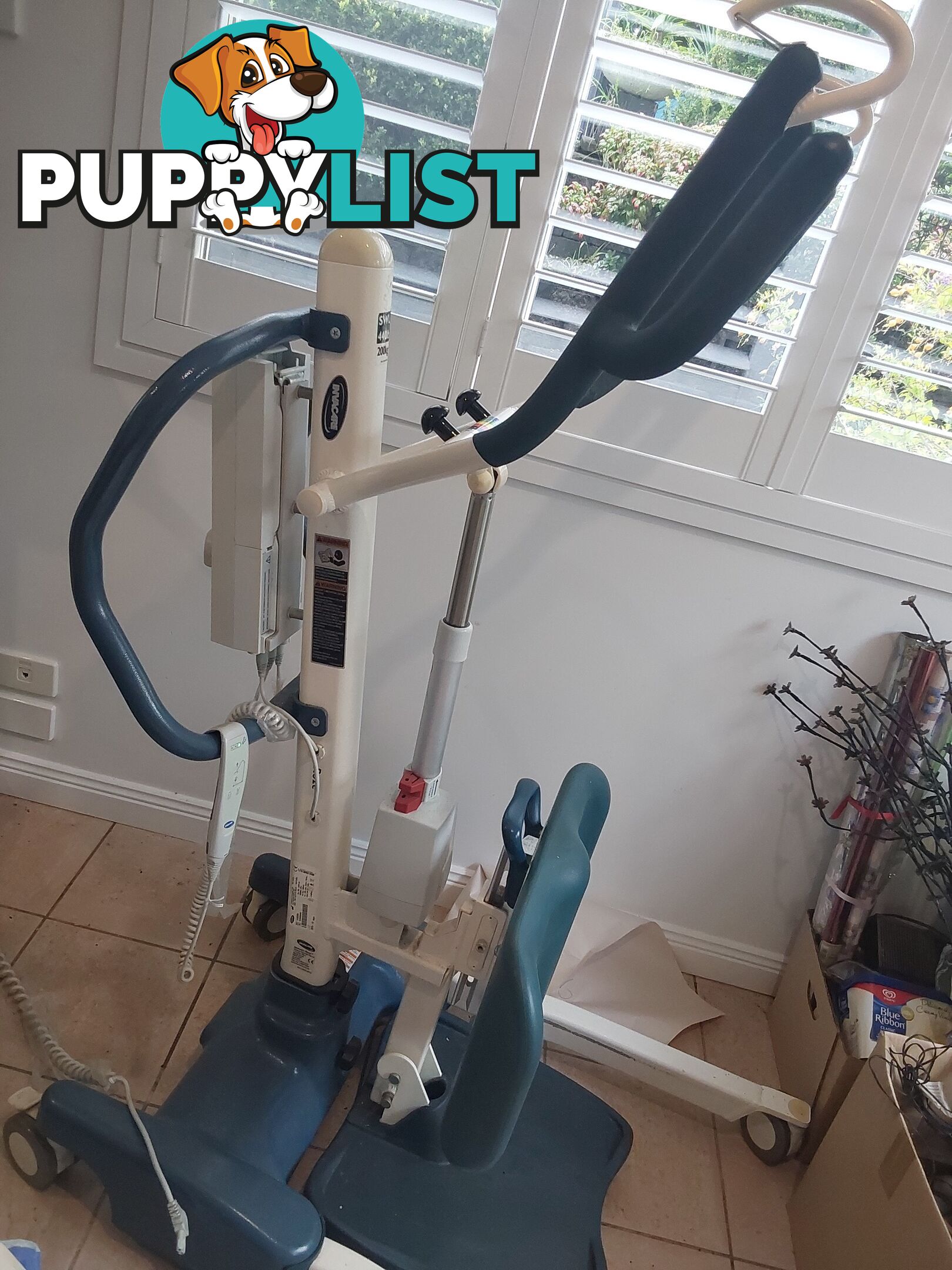 Sit to stand lifter
