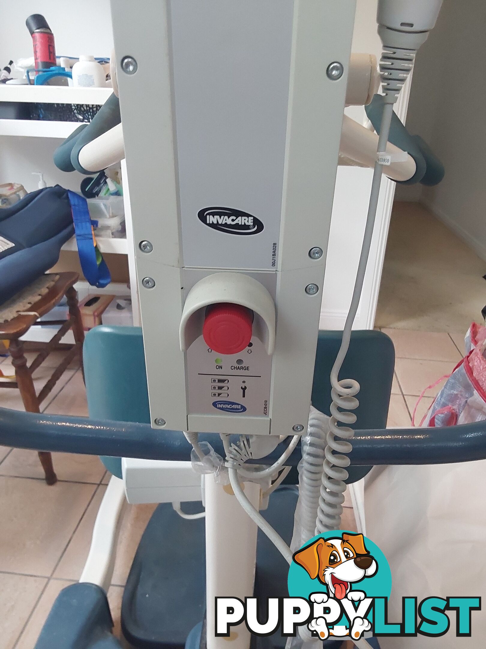 Sit to stand lifter