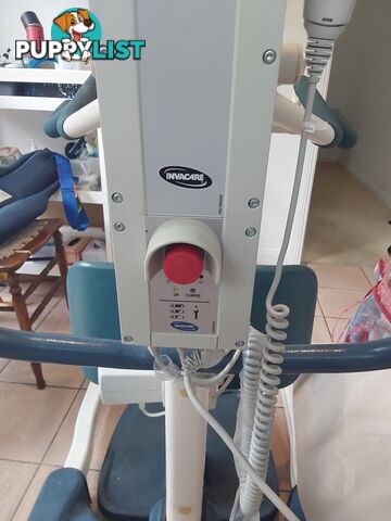 Sit to stand lifter