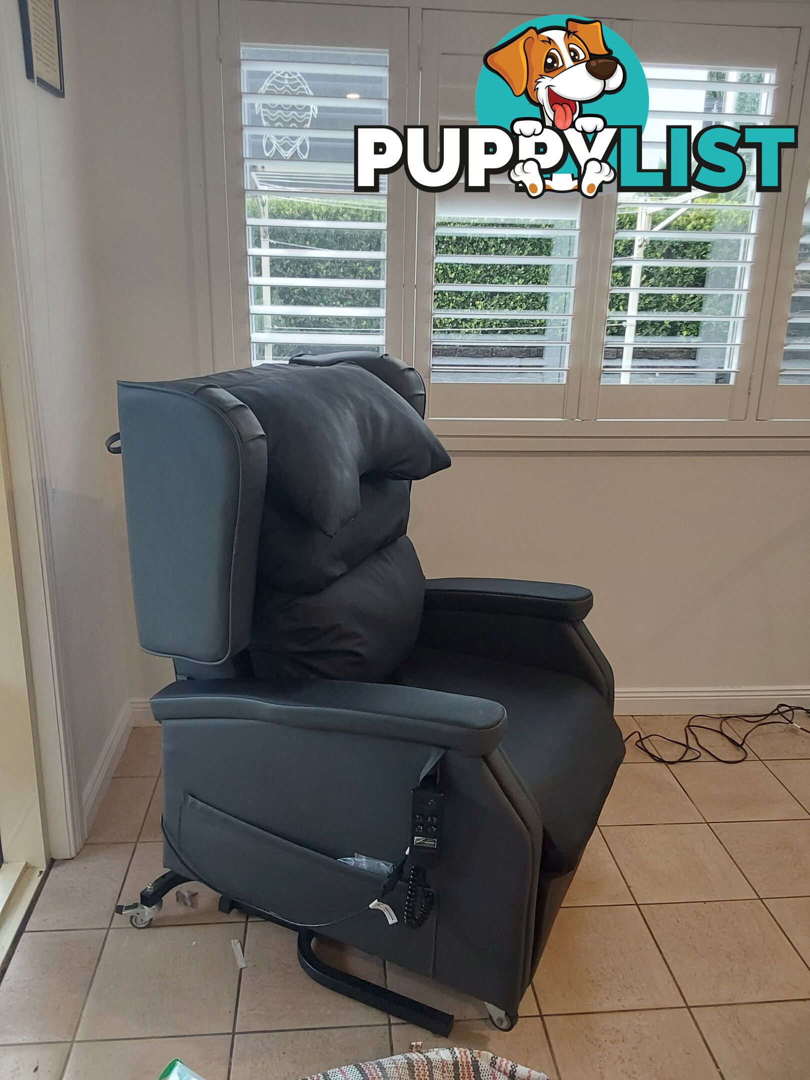 Lifter chair