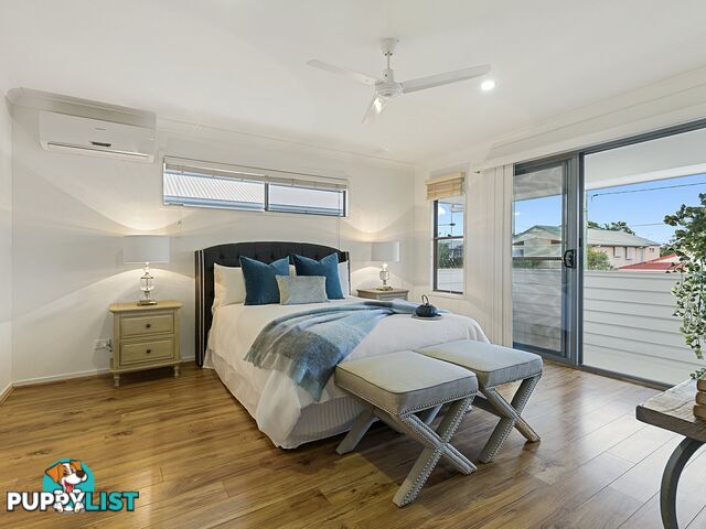 21 Cedar Street WYNNUM QLD 4178