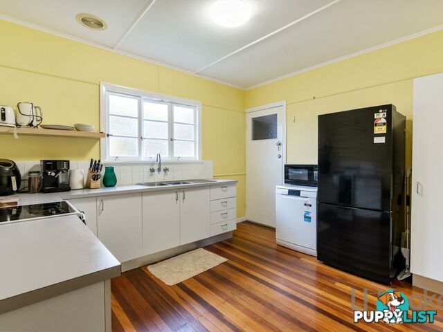 20 Goswell Street MANLY WEST QLD 4179