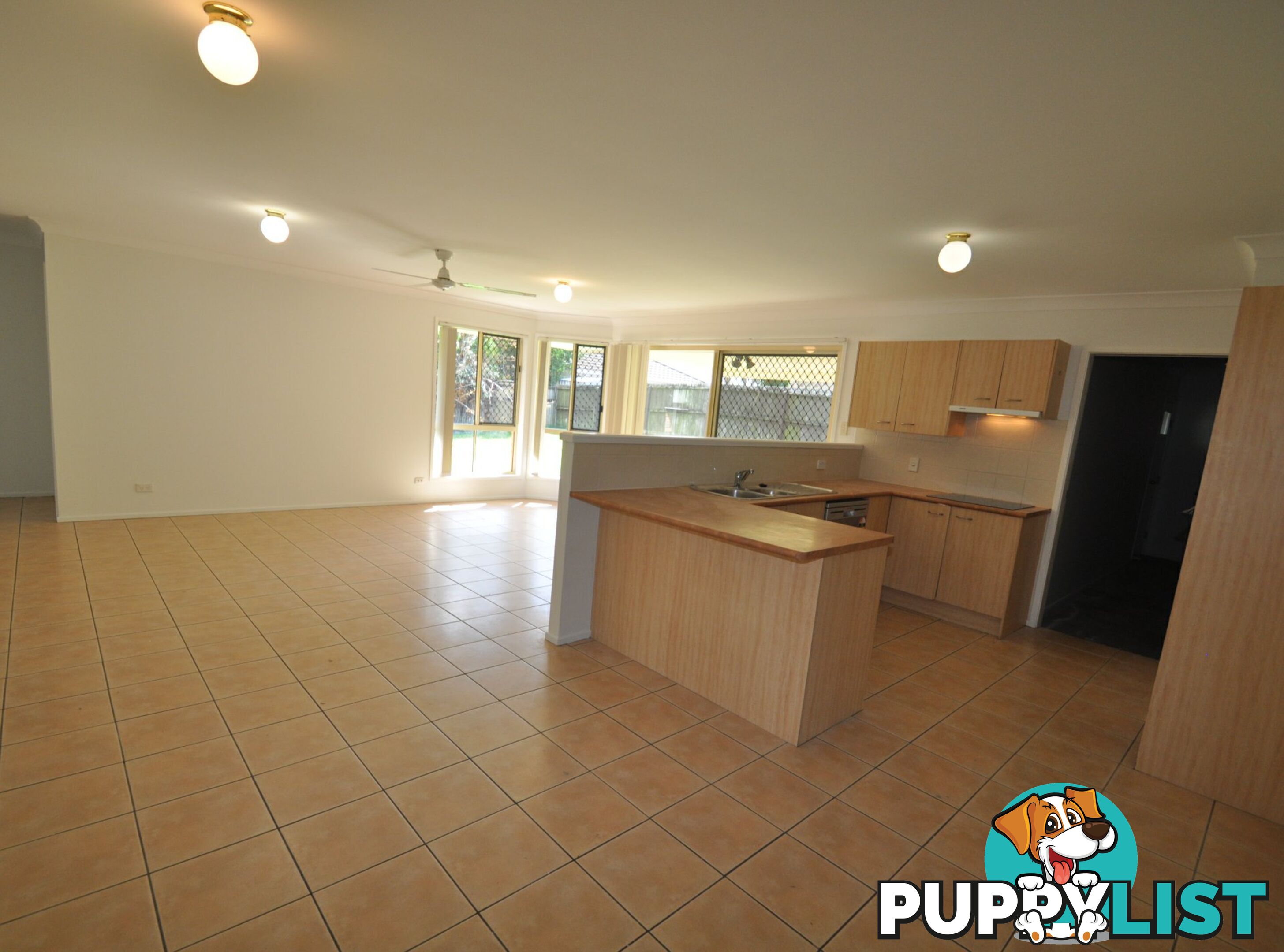 51 Manietta Street WYNNUM WEST QLD 4178