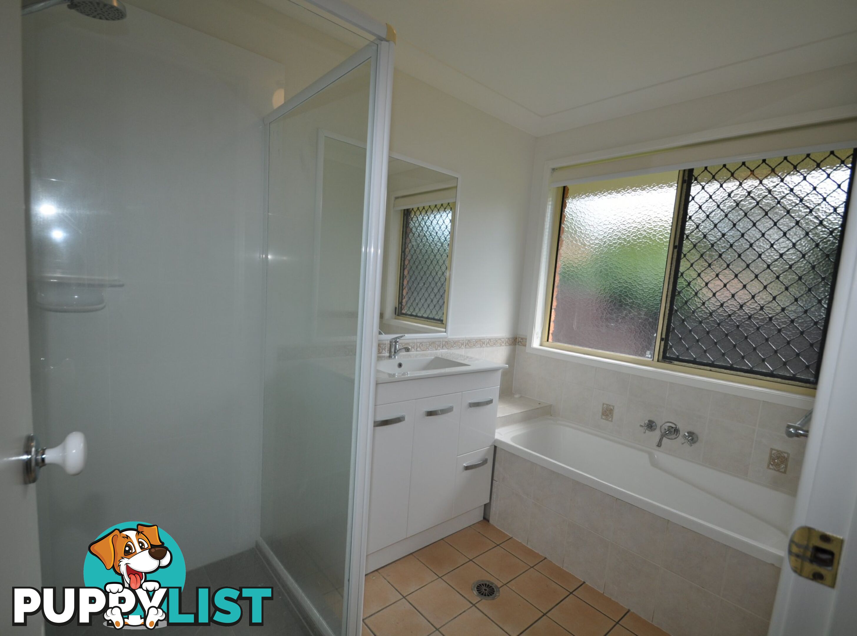 51 Manietta Street WYNNUM WEST QLD 4178