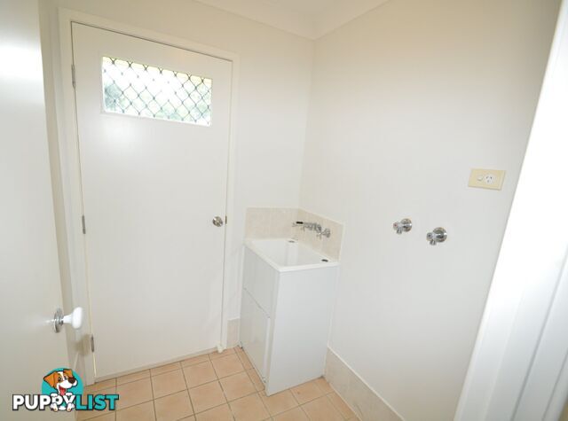 51 Manietta Street WYNNUM WEST QLD 4178