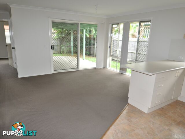 10 Callistemon Place WYNNUM WEST QLD 4178