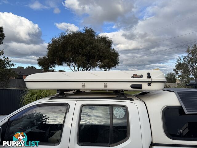 Rooftop tent James Baroud