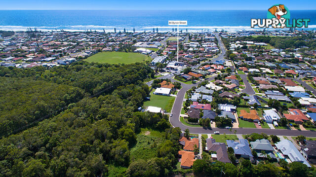 Shop 2/44-48 Byron Street LENNOX HEAD NSW 2478