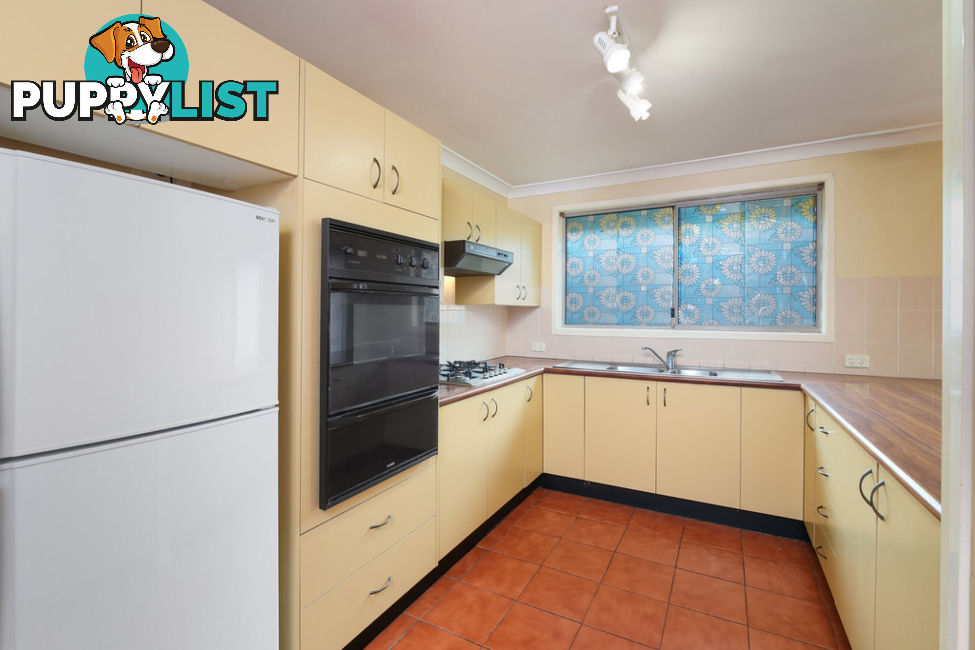 18 Sir Joseph Banks Drive BATEAU BAY NSW 2261