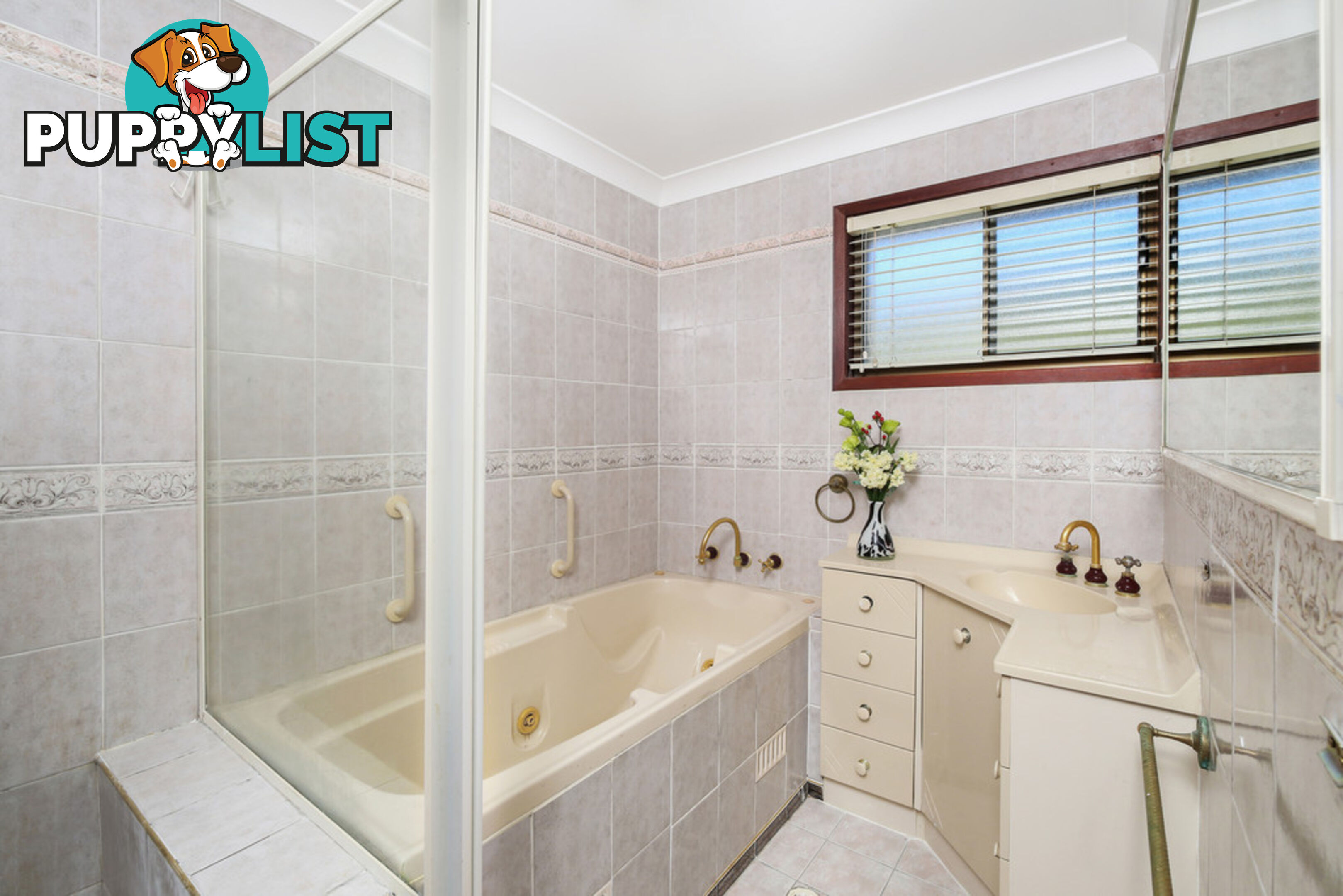 2 Belford Avenue BATEAU BAY NSW 2261