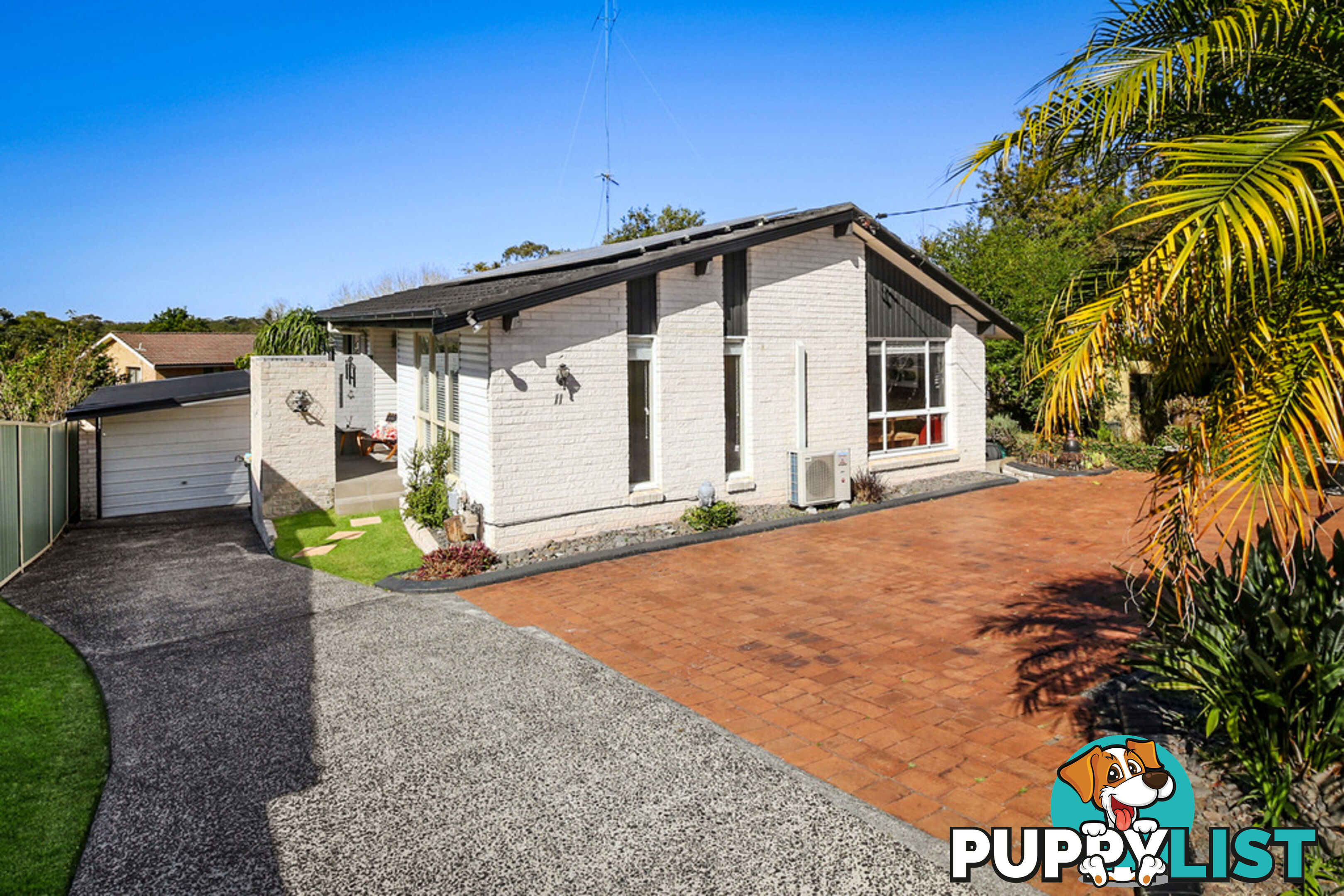 11 Hillside Drive BERKELEY VALE NSW 2261