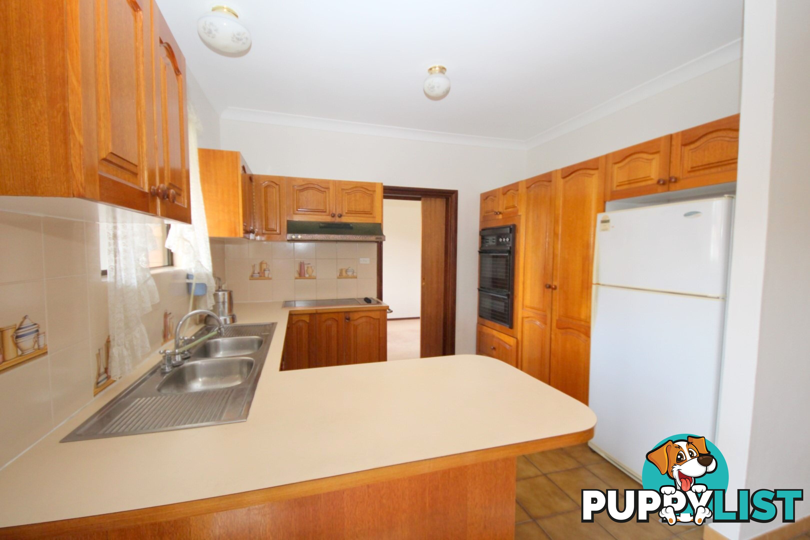 79 Sturt Avenue GEORGES HALL NSW 2198