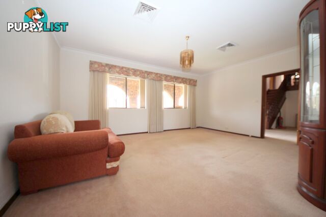 79 Sturt Avenue GEORGES HALL NSW 2198