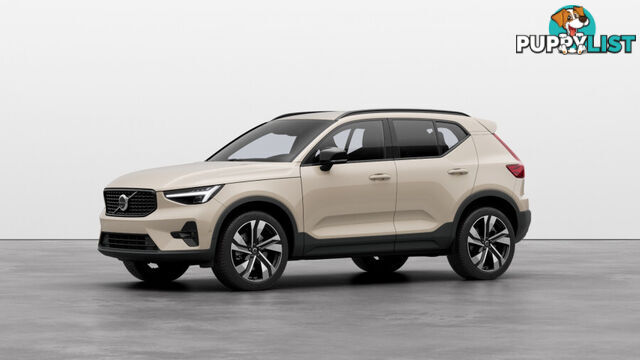 2025 VOLVO XC40 ULTRA B4 DARK 8.5 SECONDS SUV