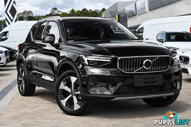 2025 VOLVO XC40 ULTRA B4 BRIGHT  SUV