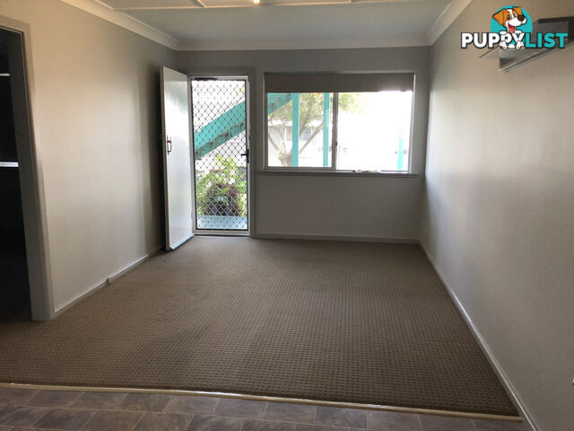 2/5 Palm Street TUNCURRY NSW 2428