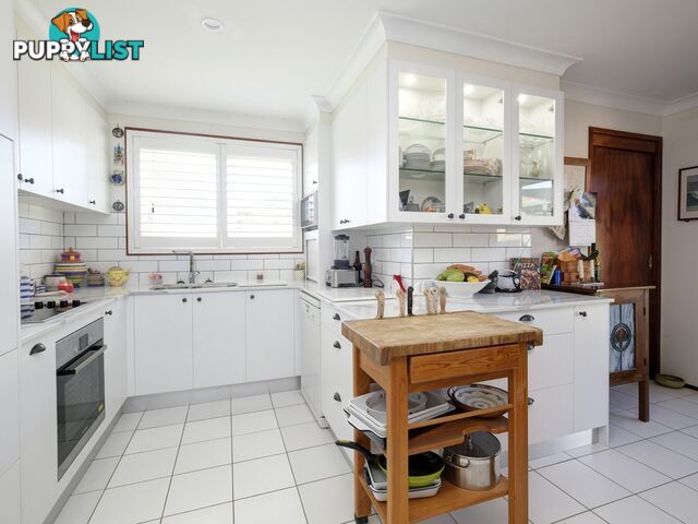 1 Colin Place FORSTER NSW 2428