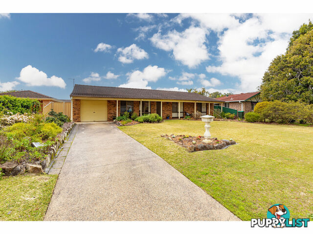 11 Eden Place TUNCURRY NSW 2428