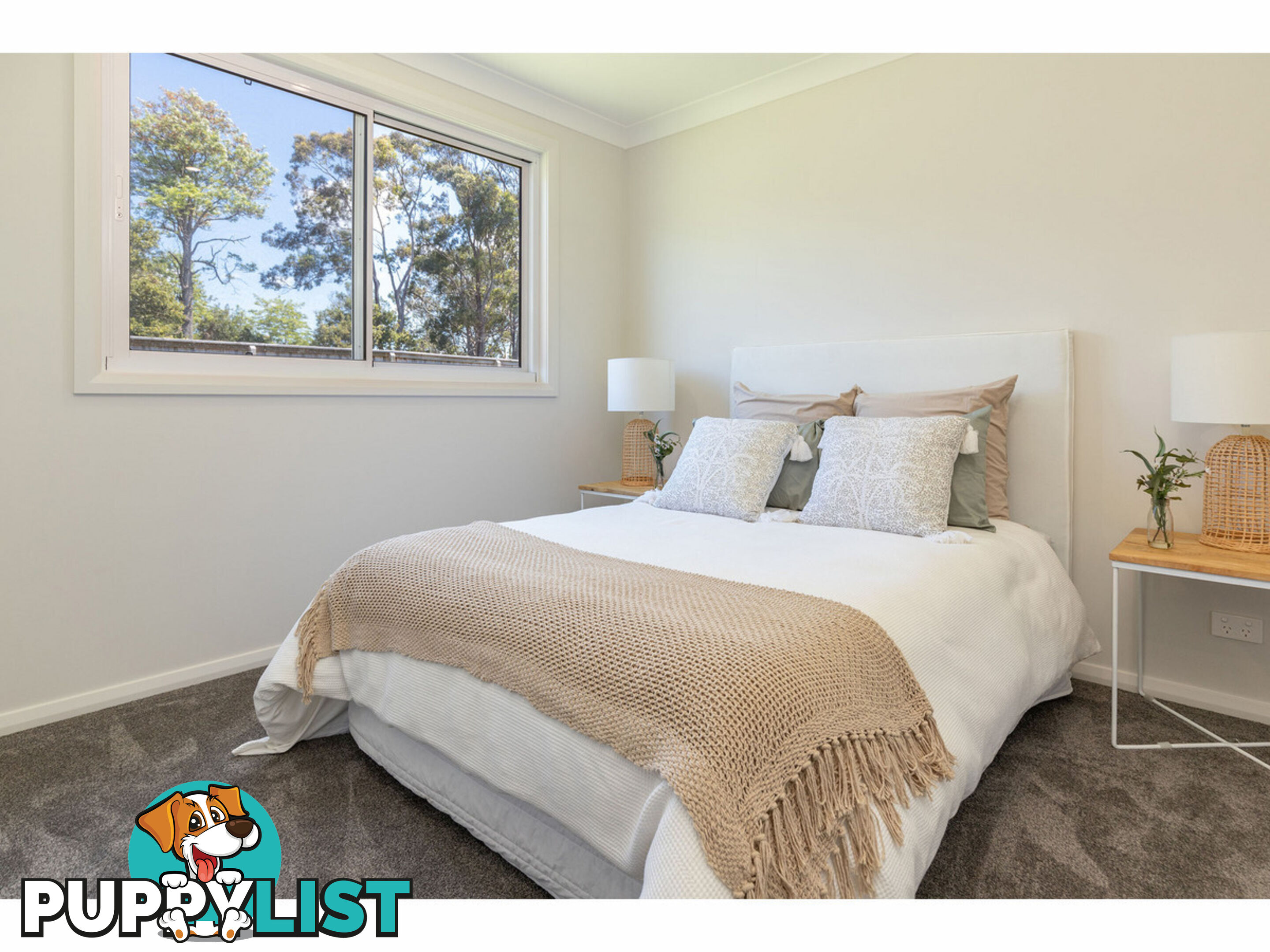 4 Silk Crescent DIAMOND BEACH NSW 2430