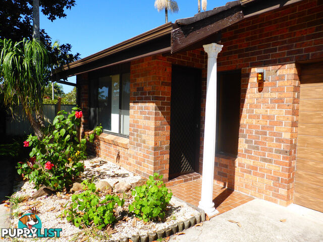 2/38 Regency Circuit TUNCURRY NSW 2428