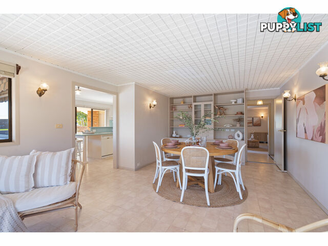 25 Bounty Key FORSTER NSW 2428
