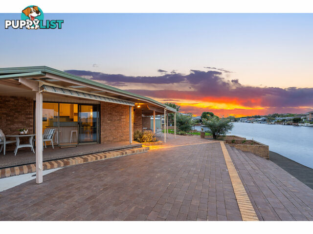 25 Bounty Key FORSTER NSW 2428
