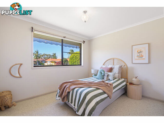 25 Bounty Key FORSTER NSW 2428