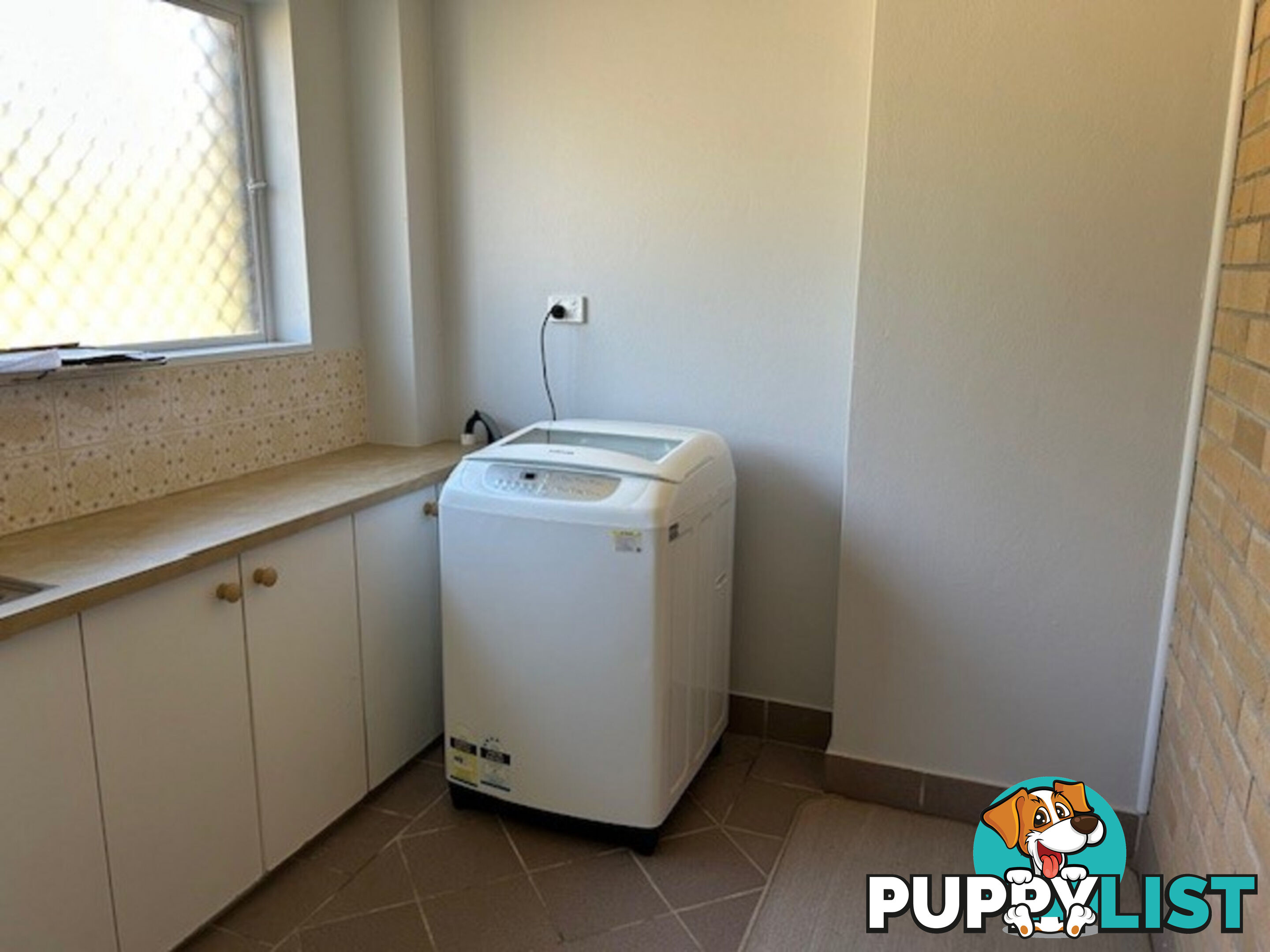 1a Coral Avenue TUNCURRY NSW 2428