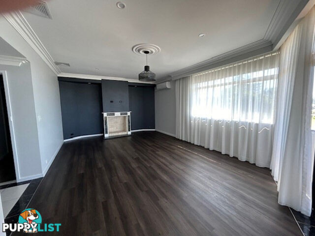 1a Coral Avenue TUNCURRY NSW 2428