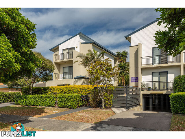 2/60 - 62 Wharf Street TUNCURRY NSW 2428