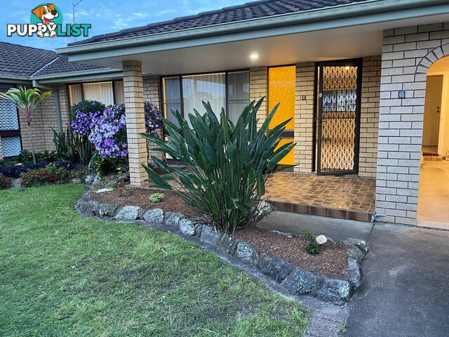 2/23 Robert Street FORSTER NSW 2428