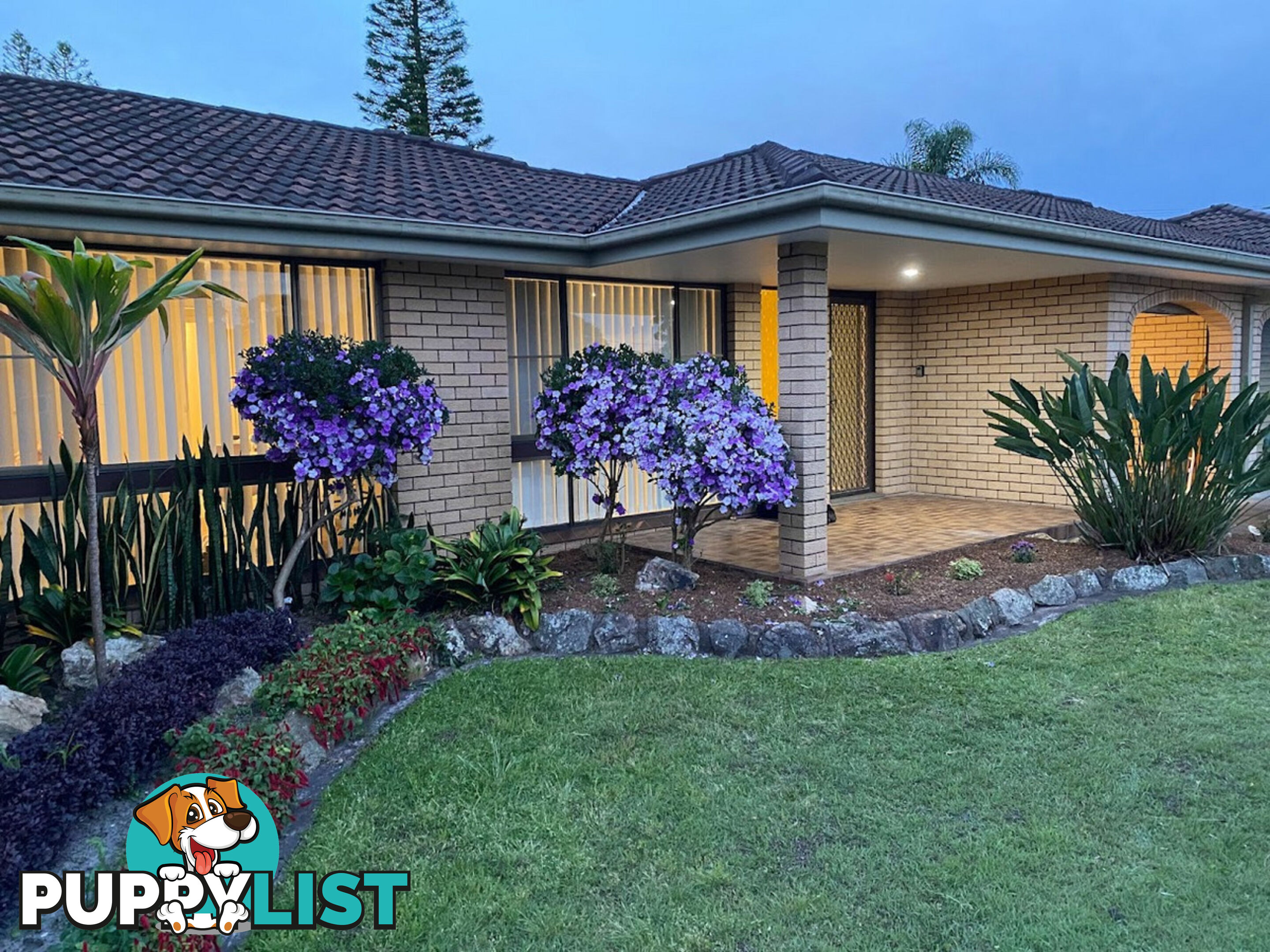 2/23 Robert Street FORSTER NSW 2428